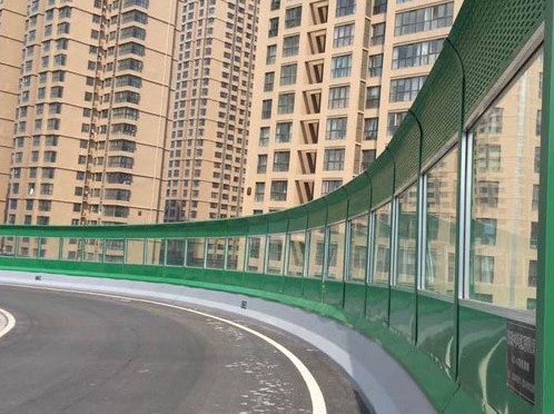<a href=http://www.qbgn.cn/news_article?news_id=116>天津公路聲屏障</a>