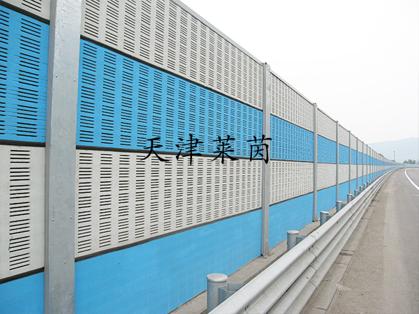 <a href=http://www.qbgn.cn/news_article?news_id=129>高速公路隔音</a>
