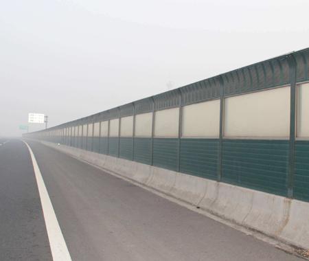 <a href=http://www.qbgn.cn/news_article?news_id=137>公路聲屏障</a>